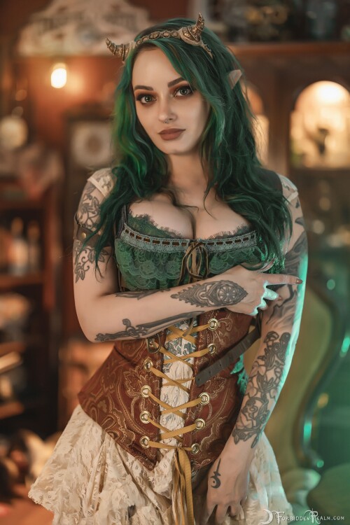 full chartreuse ForbiddenRealm 03 2DB857DC45