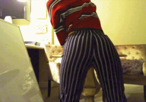 4mKmbi.gif