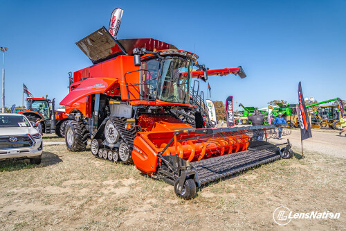 Case Harvestor 8250 2