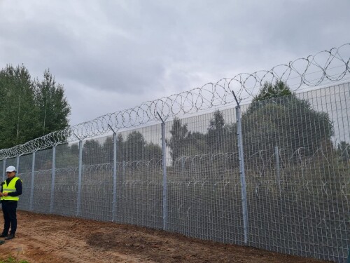 lithuania - belarus border wall