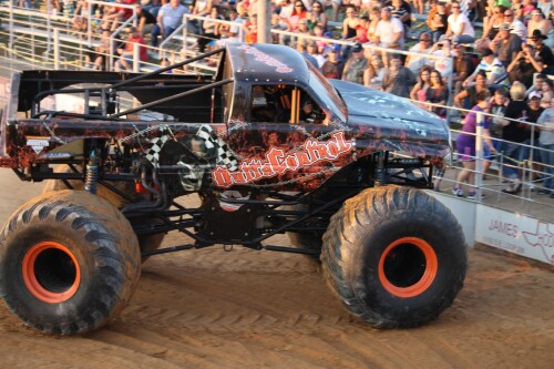 outlaw monster truck paris rodeo arena paris texas june 30 2012 7477137096 o