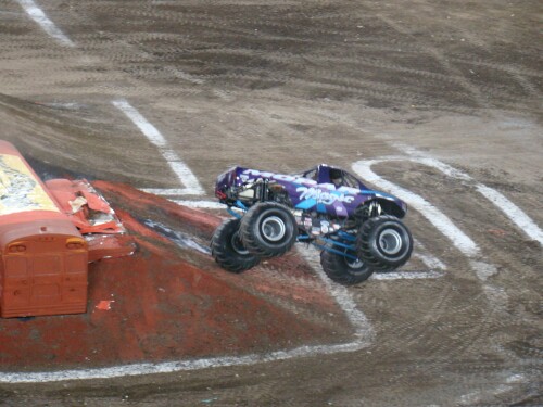 monster jam tampa fl feb 21 2009 117 3300060849 o