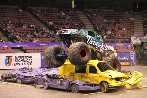 monster jam 12640080063 o