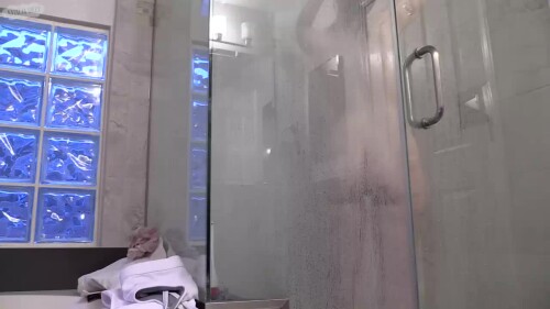 FHq5A3.webm