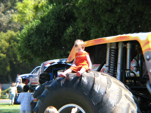 smallgirlbigtire 2506748992 l