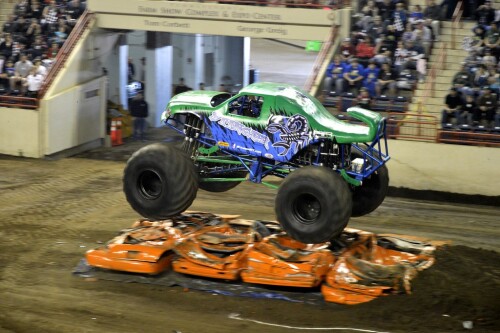 monster truck 113 8544421357 l