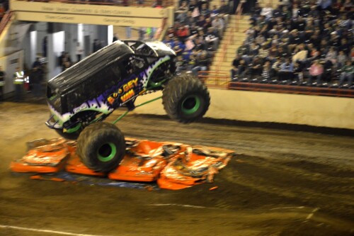 monster truck 172 8545501718 l