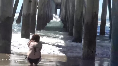 HhLSy0.webm