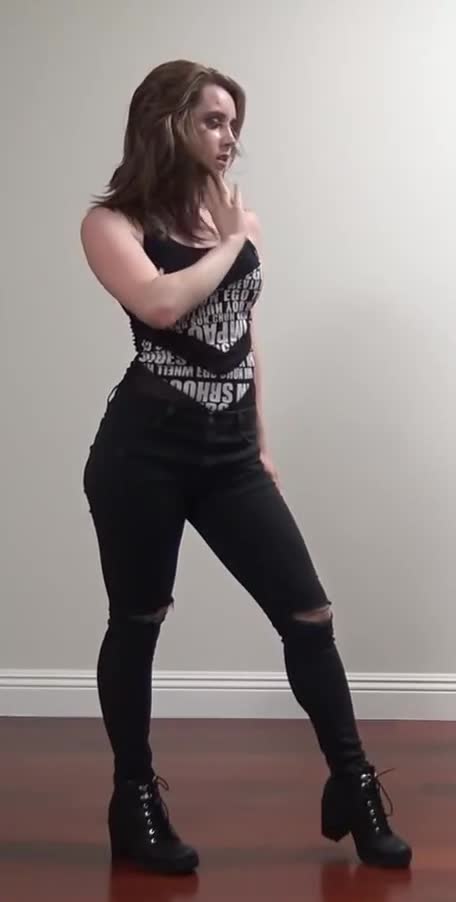 Hheze1.webm