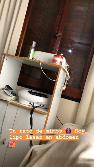 Un rato de mimos  Hoy lipo lser en abdomen 