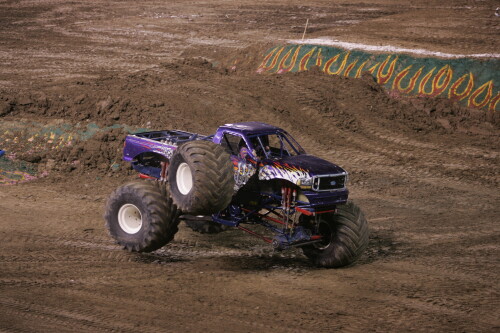 MONSTER JAM 11009 B 077