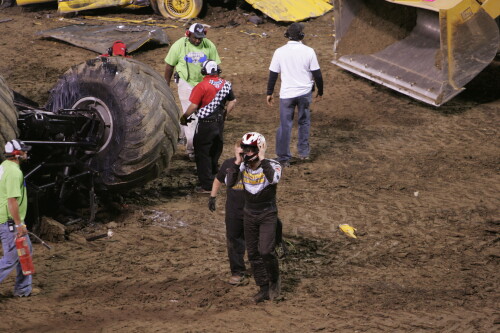 MONSTER JAM 11009 B 455