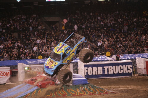 MONSTER JAM 11009 A 505