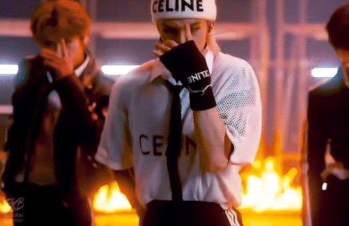 J54OjK.gif