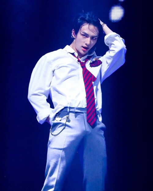 straykidshyunjins 77083088 160825155270126 8841465576811873188 n