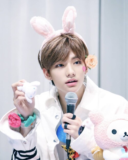 straykidshyunjins 64674959 158746061844005 7603151319280049947 n