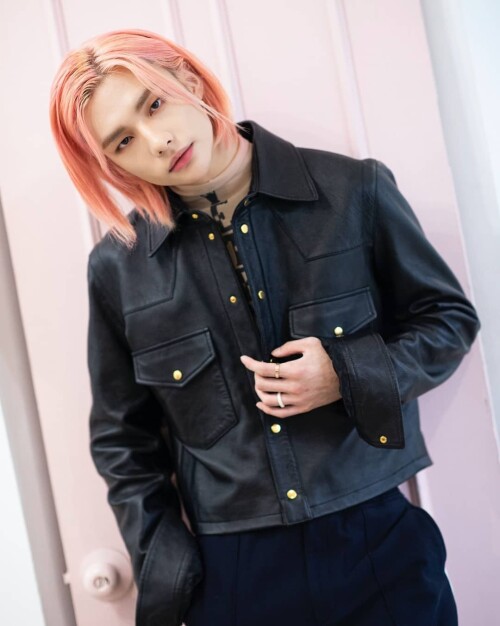 straykidshyunjins 119656562 970183976784059 2747013195927440277 n