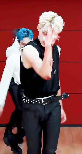 J5sbQ7.gif
