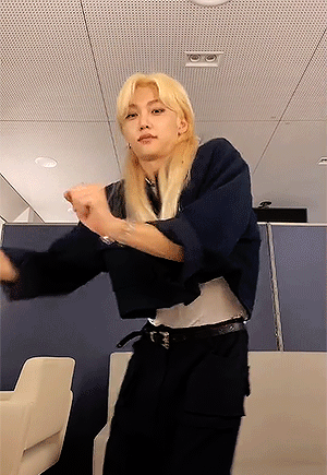 J5tr5a.gif