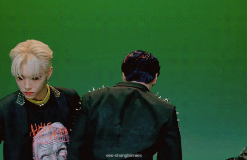J5tsX9.gif