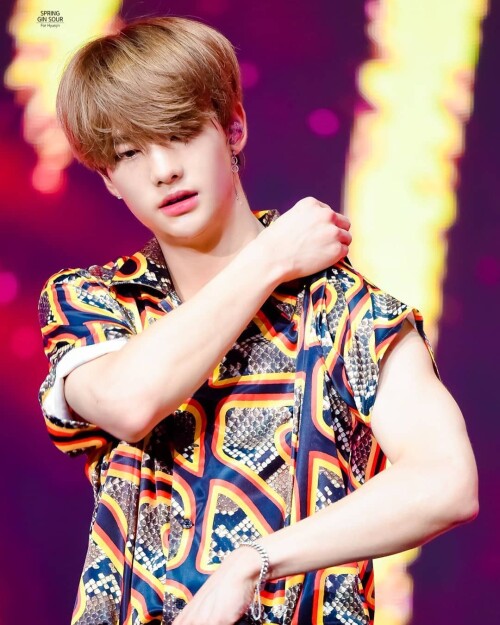 straykidshyunjins 60466897 324289108484268 4461962875500868732 n