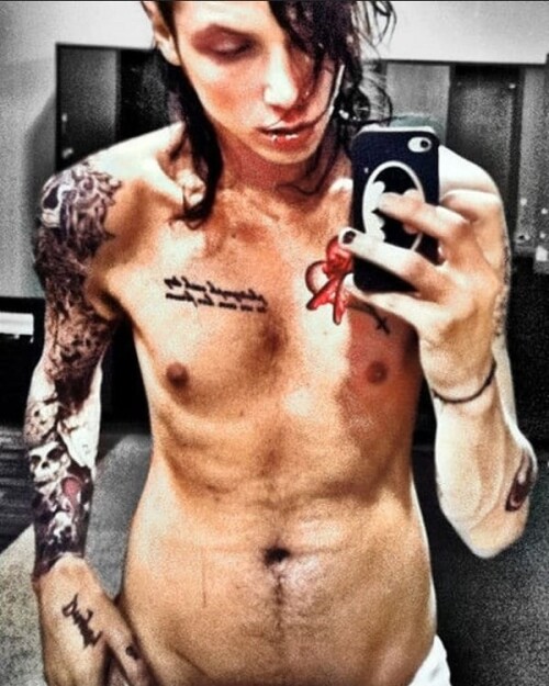 andyblackfan.page 178817781 910785626366175 7079889649940460006 n