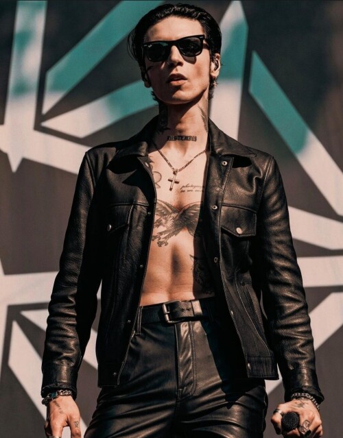 tumblr ce7306a14410d3696bd9316e0bc09ed1 2d691905 1280