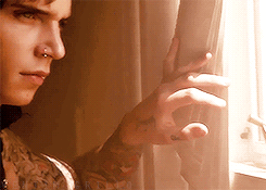 JX0yV0.gif