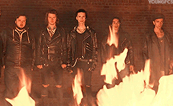 JcH7gA.gif