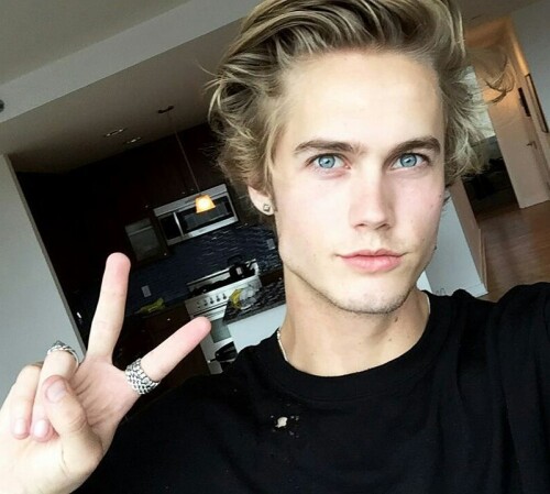 neelsxvisser 153371843449732191943748208288874728783872n