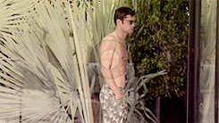 JwjhBe.gif