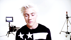 Jx30Ai.gif
