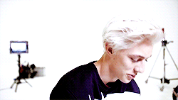 Jx4Al0.gif
