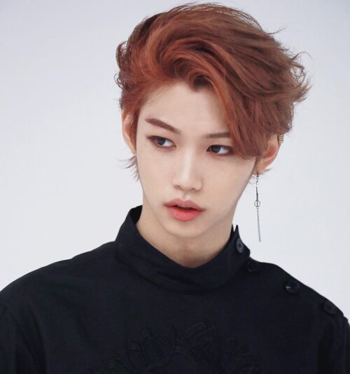 felix straykids 43400291 2275887665978015 8299869835884627415 n