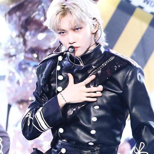 felix straykids 120467304 394167651983996 3565559492143241998 n