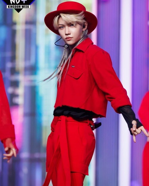 felix straykids 240516996 4200813706669555 2833060351008174865 n (2)
