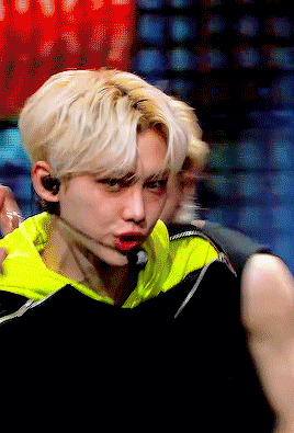 JyBKq7.gif