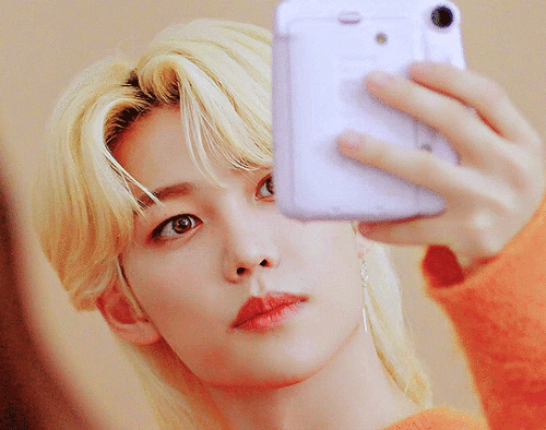 JylMHi.gif