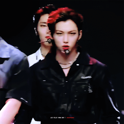 JyqSNm.gif