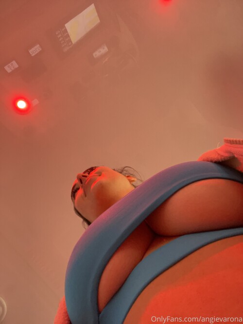 LF1Nd5.jpeg