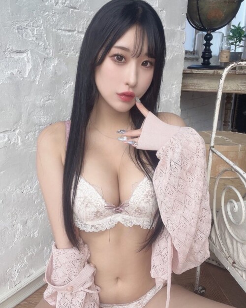 Hanamiya Inori 215