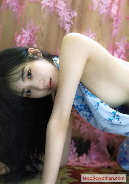 Sumire Yokono 370