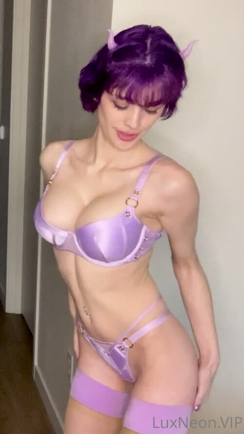luxneon 2023 06 06 2893564058