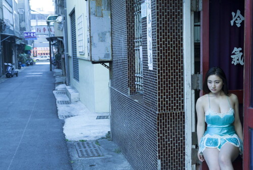 Saaya Irie 208