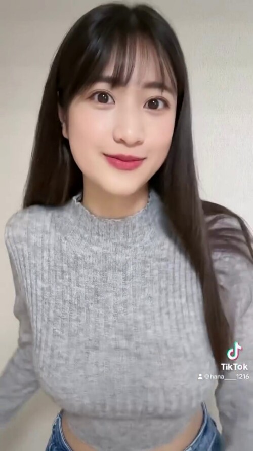 Hana Okamoto 2072