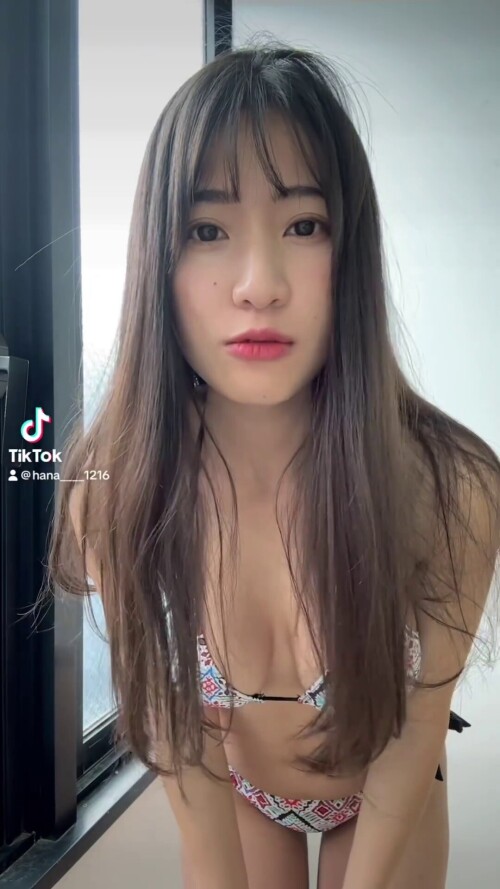 Hana Okamoto 2118