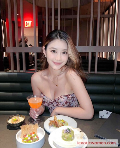 Sherry Xia 525