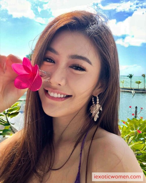 Sherry Xia 560