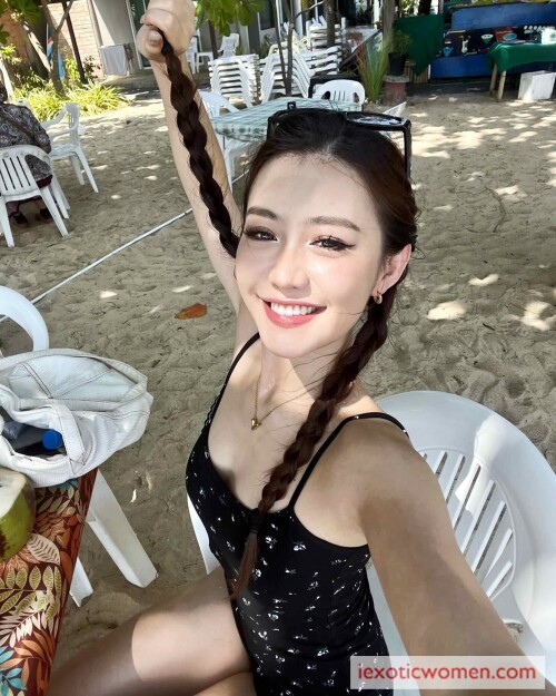 Sherry Xia 713