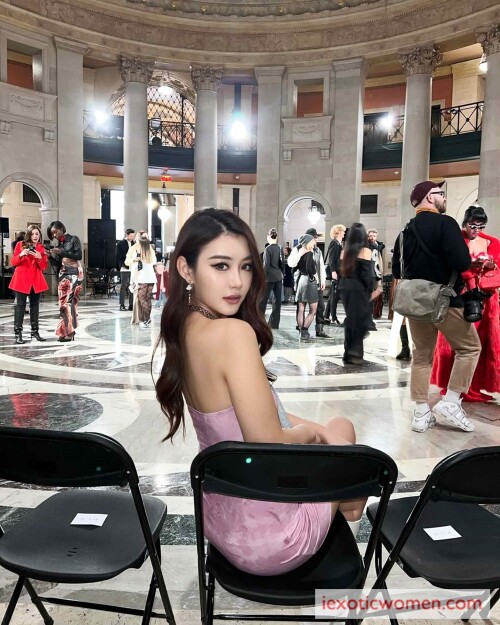 Sherry Xia 773